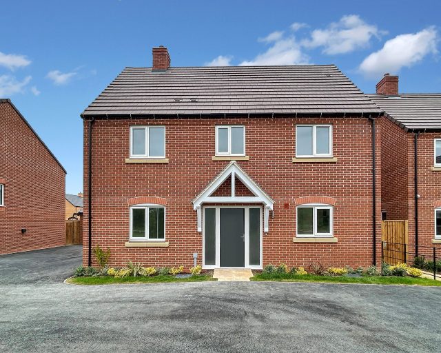 Oak Grove, Cambridge Road, Biggleswade