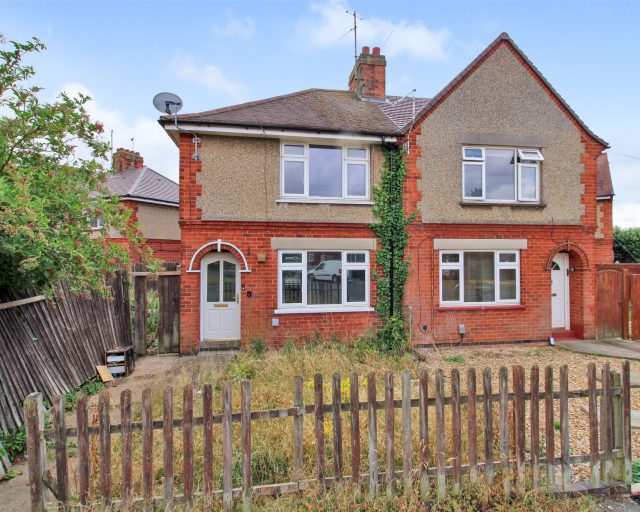 Upper Kings Avenue, Rushden