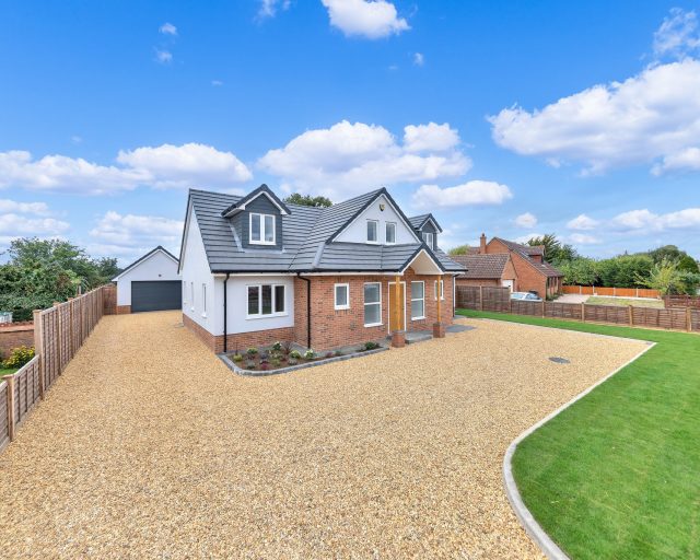 Ivy Lane, Bedford
