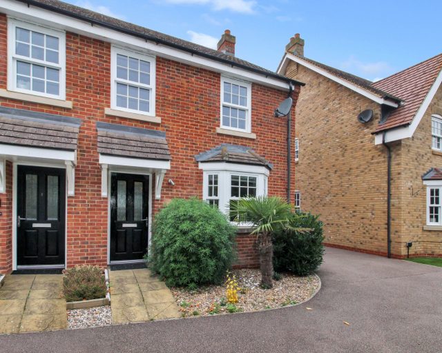 Oliver Close, Bedford