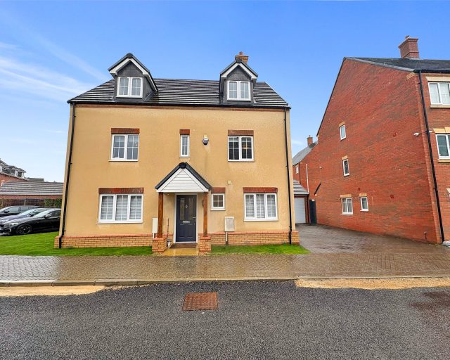 James Place, Bedford