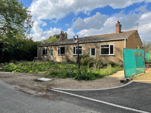 Woodfield Lane, Bedford