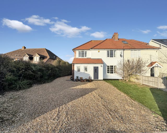Keeley Lane, Wootton, MK43