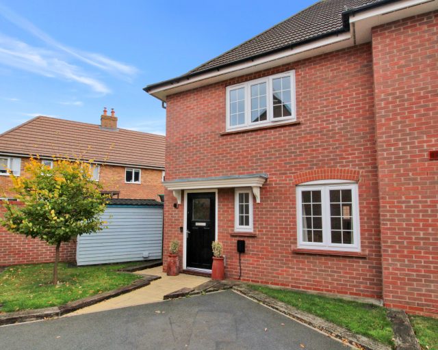 Coronation Way, Stewartby, MK43