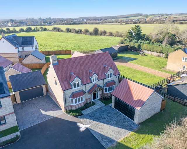 Fuller Way, Wootton, MK43