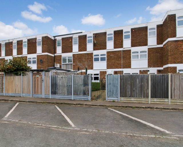 Regent Court, Stotfold, SG5