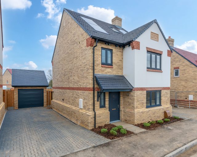 Fuller Way, Wootton, MK43