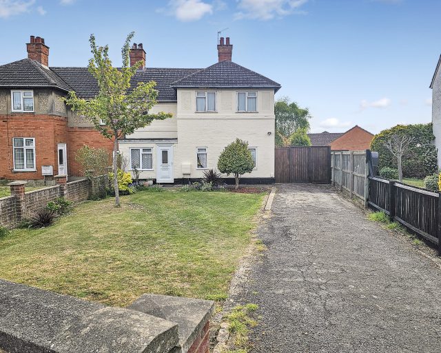 Dells Lane, Biggleswade, SG18