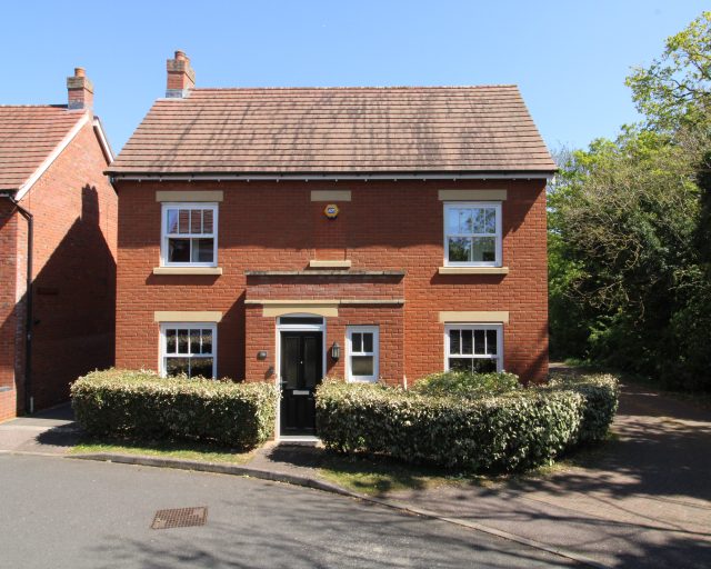 Burr Close, Kempston, MK42