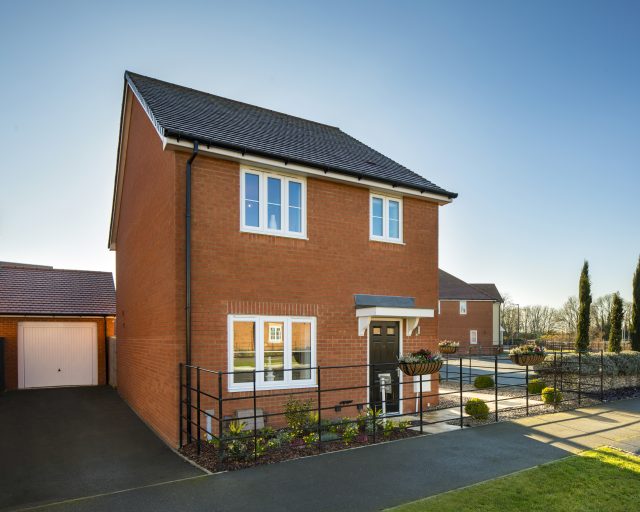 Royal Gardens, Wixams, MK45