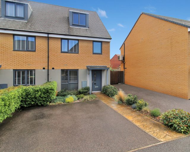 Burgoyne Avenue, Wootton, MK43
