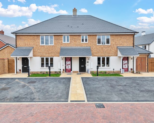 Royal Gardens, Wixams, MK45