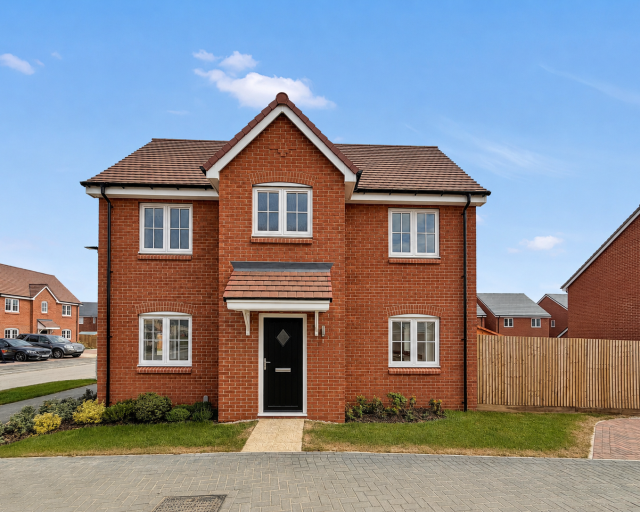 Lipscomb Avenue, Shortstown, MK42
