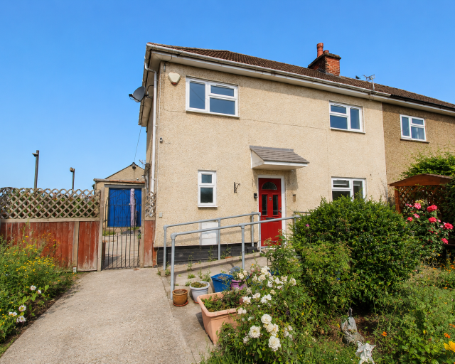 Station Road, Blunham, MK44