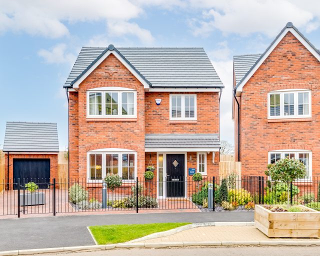 Tinkers Road, New Cardington, MK42