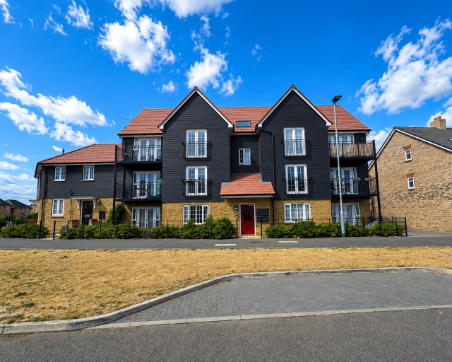 Southern Cross, Wixams, MK42
